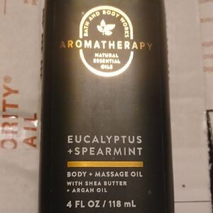 Therapy Aromatherapy Eucalyptus Spearmint Body Oil - Black and Gold